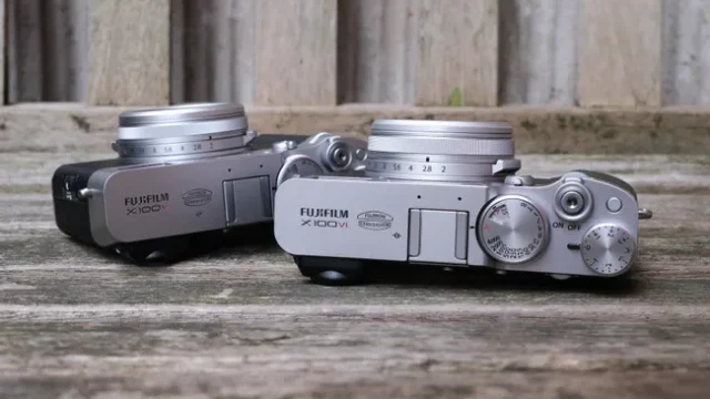 Fujifilm X100VI против X100V