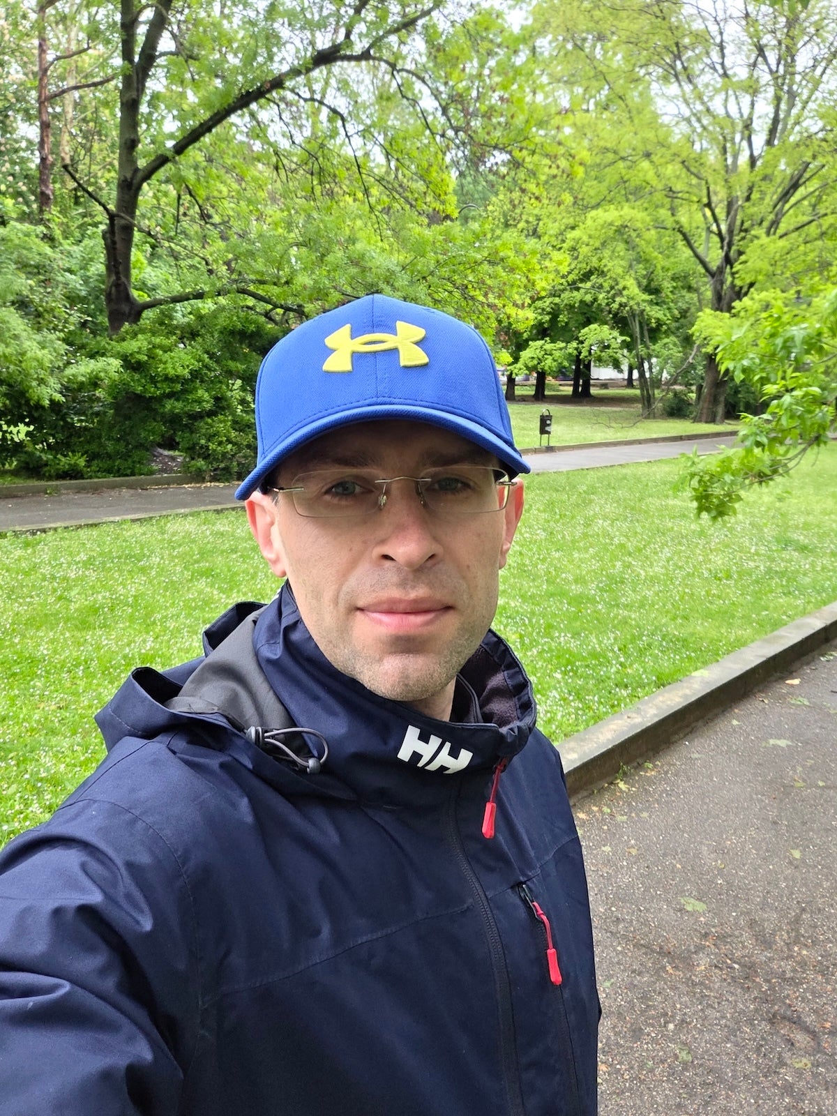 Подробный обзор Galaxy S25 Edge — стоит ли покупать в 2025? картинка Galaxy S25 Edge