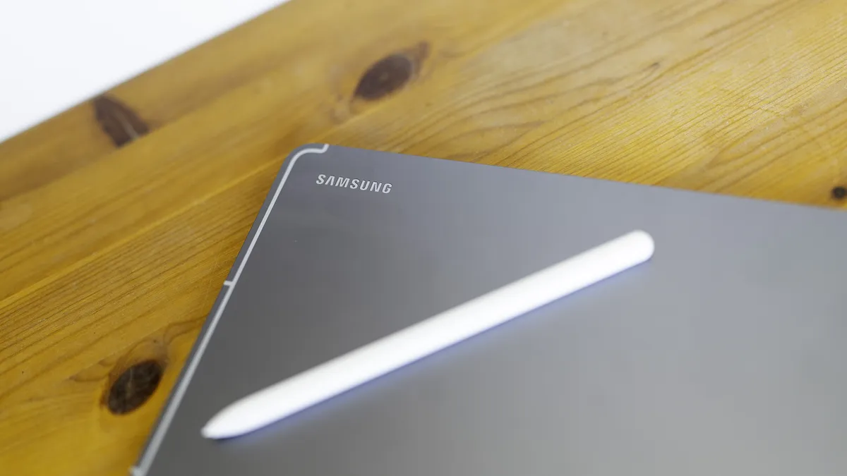 Galaxy Tab S10 FE+