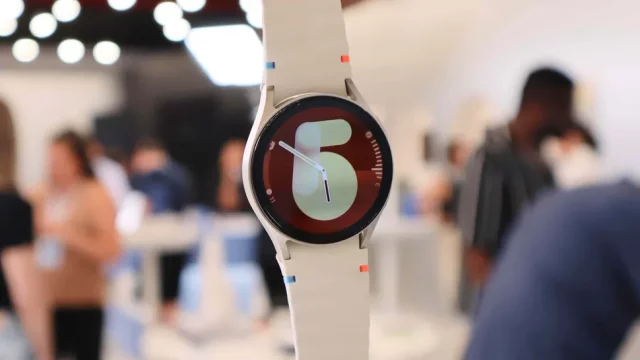 Galaxy Watch 8 Galaxy Watch 8 утекли в сеть – Samsung копирует Apple? Новый дизайн удивляет