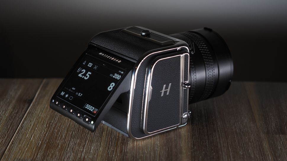 Hasselblad X2D 100C против Hasselblad 907X & 100C 4
