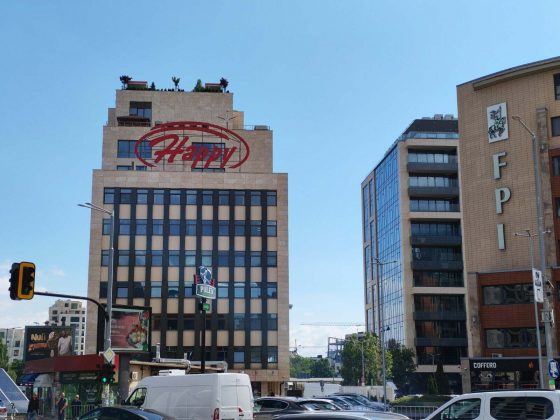 Обзор Honor 400 5G: соответствует ли форма содержанию? фото