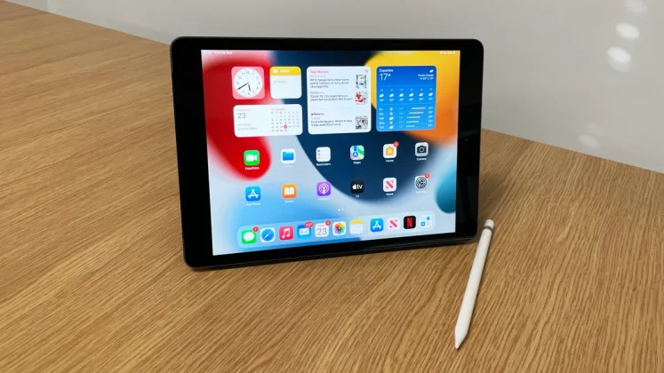 поколения iPad
