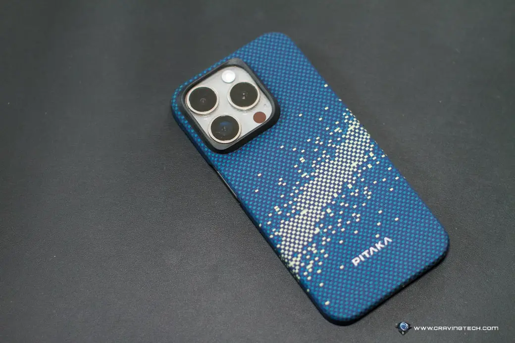 Чехлы PITAKA для iPhone 15 Pro