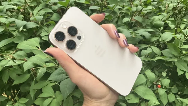 iPhone 17 Air: ультратонкий дизайн — новый «бендгейт»?