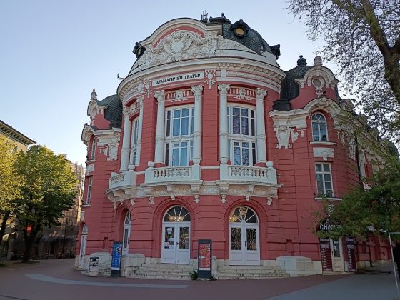 Moto G Stylus 5G (2025) против Moto G Power 5G (2025) фото