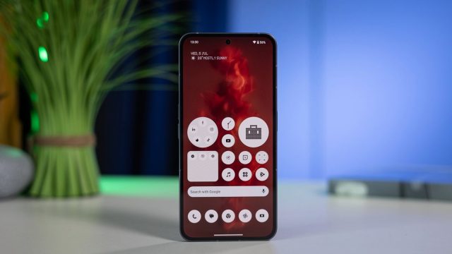 Оно приближается! Nothing Phone (3) уже скоро стартует в продажу!