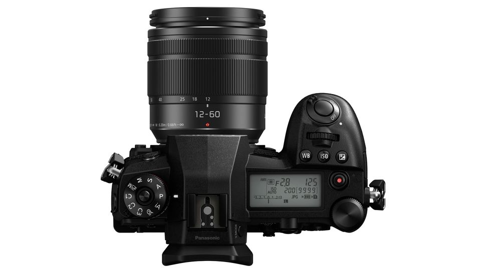 Panasonic Lumix G9 против G9 II