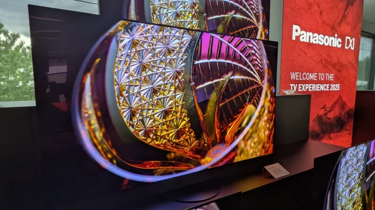 Panasonic Z95B: OLED, который может изменить всё фото