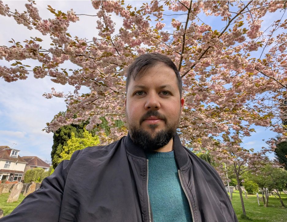 Битва флагманов: Pixel 9 Pro против Galaxy S25 Ultra — кто снимает лучше? картинка Pixel 9 Pro