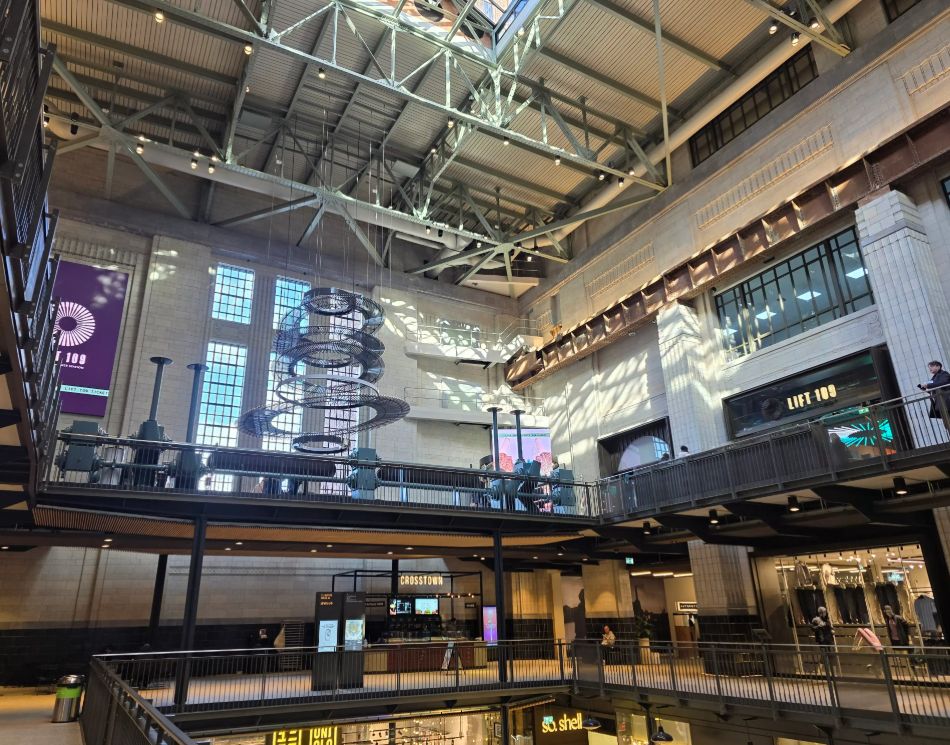 Битва флагманов: Pixel 9 Pro против Galaxy S25 Ultra — кто снимает лучше? картинка Pixel 9 Pro