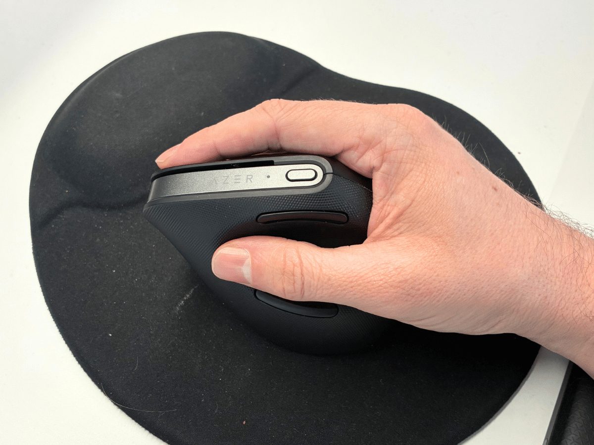 Razer Pro Click V2 Vertical Edition