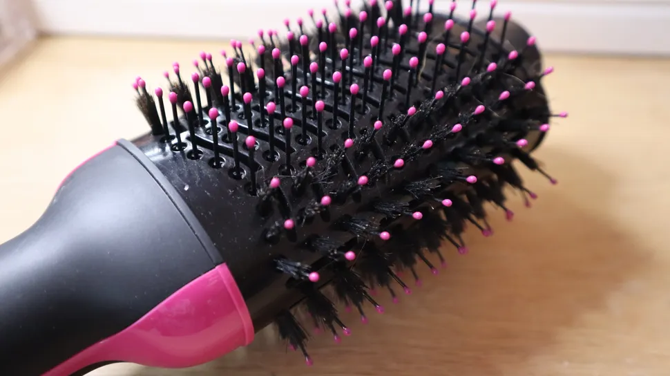 Обзор Revlon Pro Collection One Step: салонная укладка у вас дома картинка Revlon Pro Collection One Step