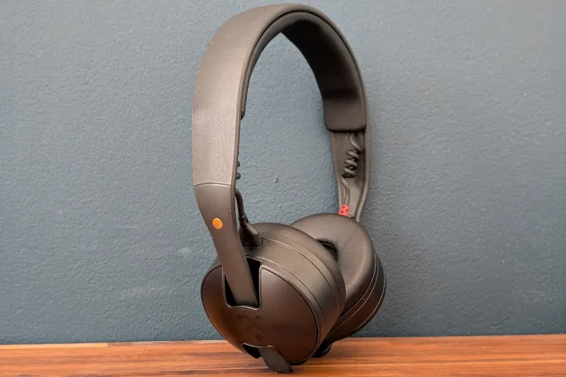 Обзор Rode NTH-50: идеальные наушники для диджеев и подкастеров фото