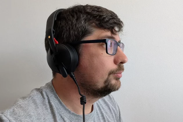 Обзор Rode NTH-50: идеальные наушники для диджеев и подкастеров фото