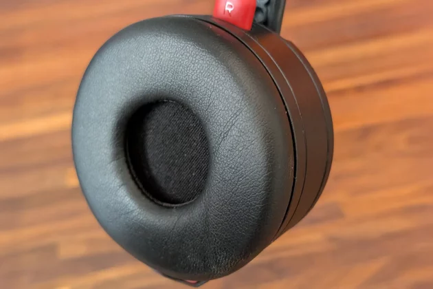 Обзор Rode NTH-50: идеальные наушники для диджеев и подкастеров фото