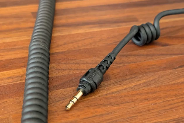 Обзор Rode NTH-50: идеальные наушники для диджеев и подкастеров фото