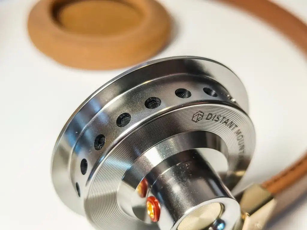 Roseselsa Distant Mountain 3