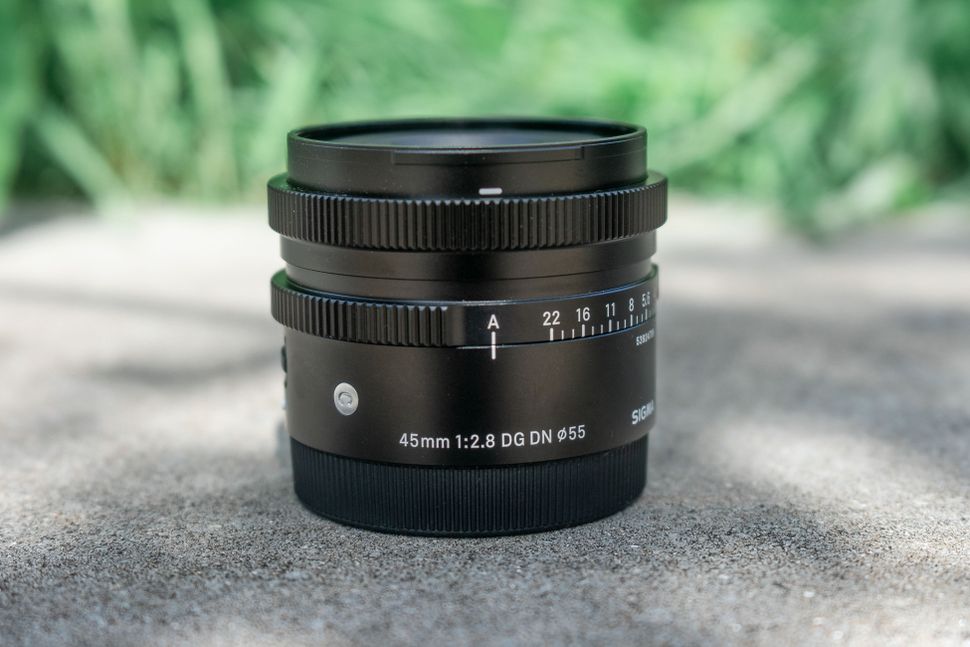Sigma 45mm f 2.8 DG DN Contemporary
