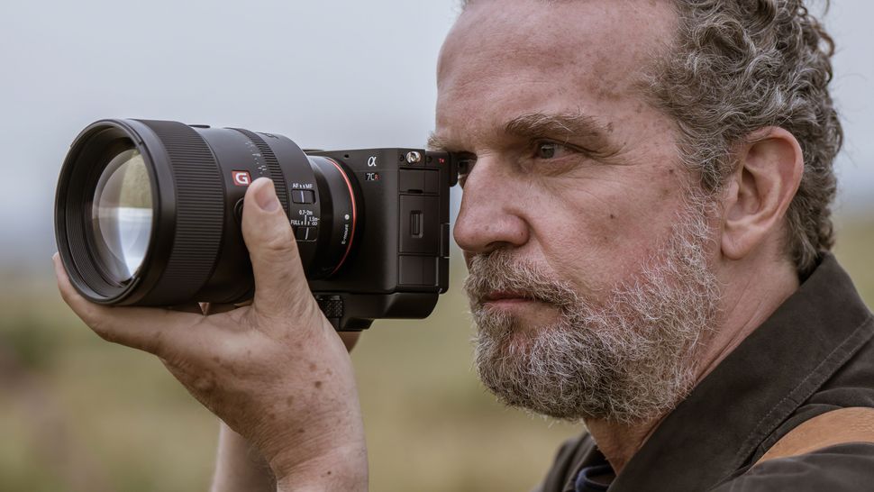 Sony A7CR против A7R V