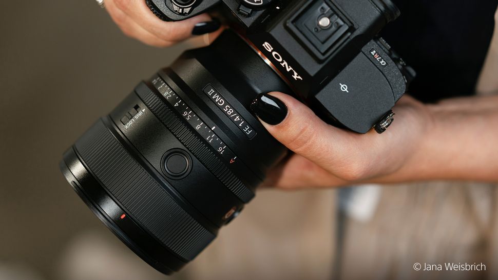Sony FE 85mm f 1.4 GM II