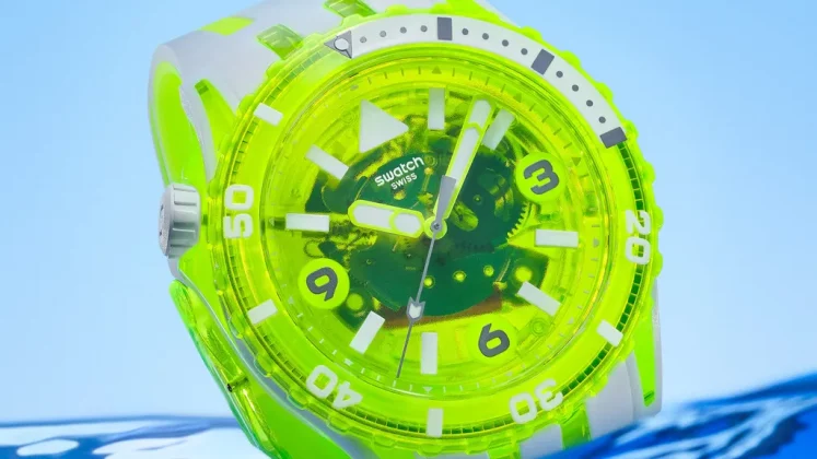 Swatch снова шокирует: часы, вдохновлённые медузами фото