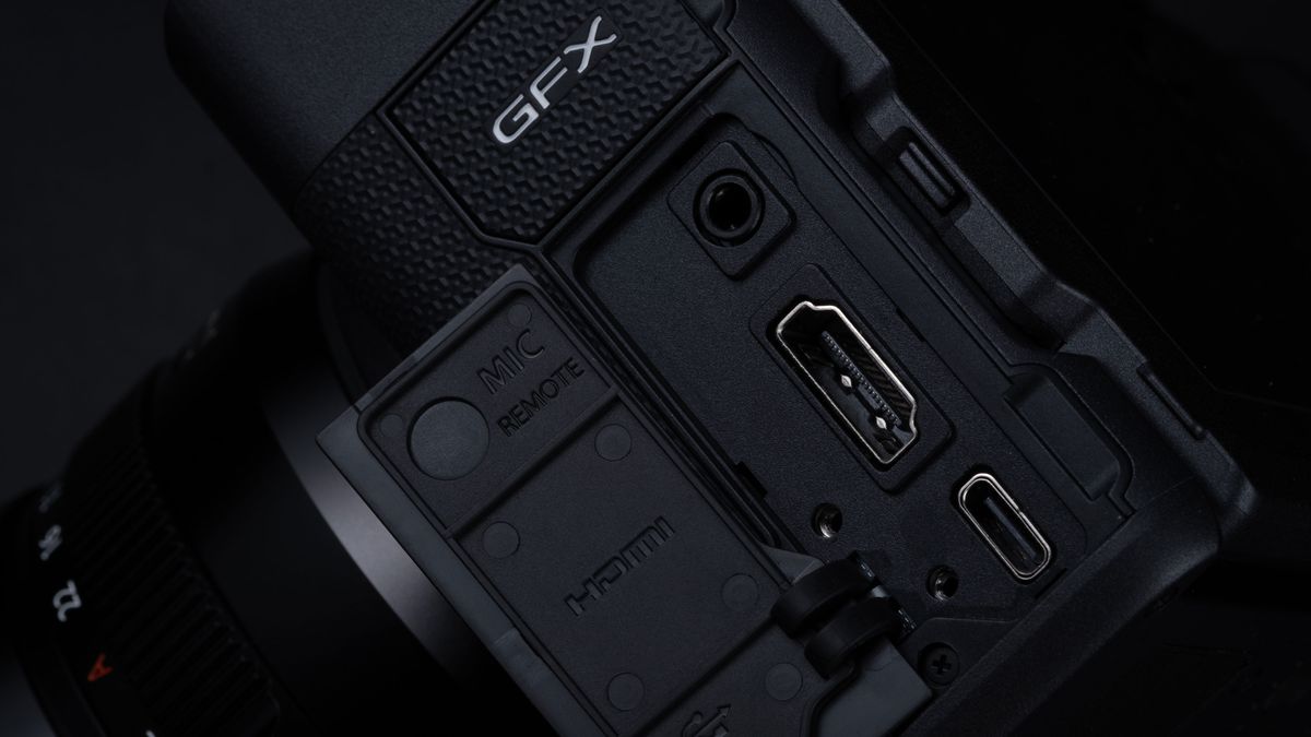 Устаревает ли Fujifilm GFX 100 II по сравнению с GFX 100S