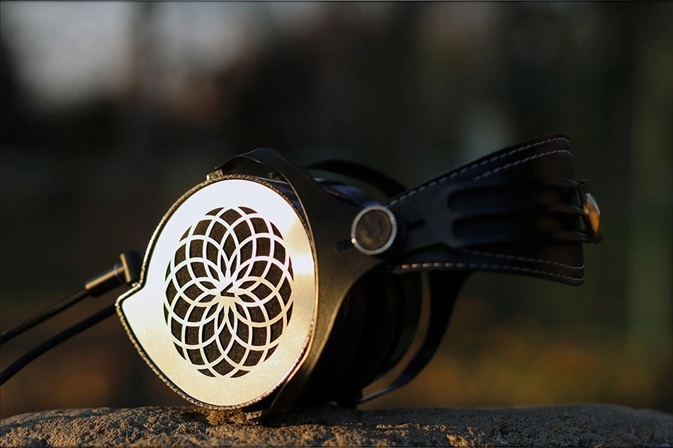 Обзор Verum One Mk II: планарные наушники за 28 тыс. руб. картинка Verum One MK II