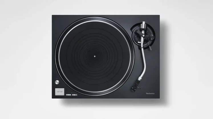 виниловые проигрыватели