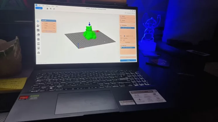Asus Vivobook Pro 15 OLED-3