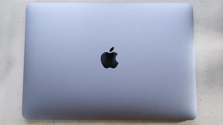 MacBook Air (M1)-2