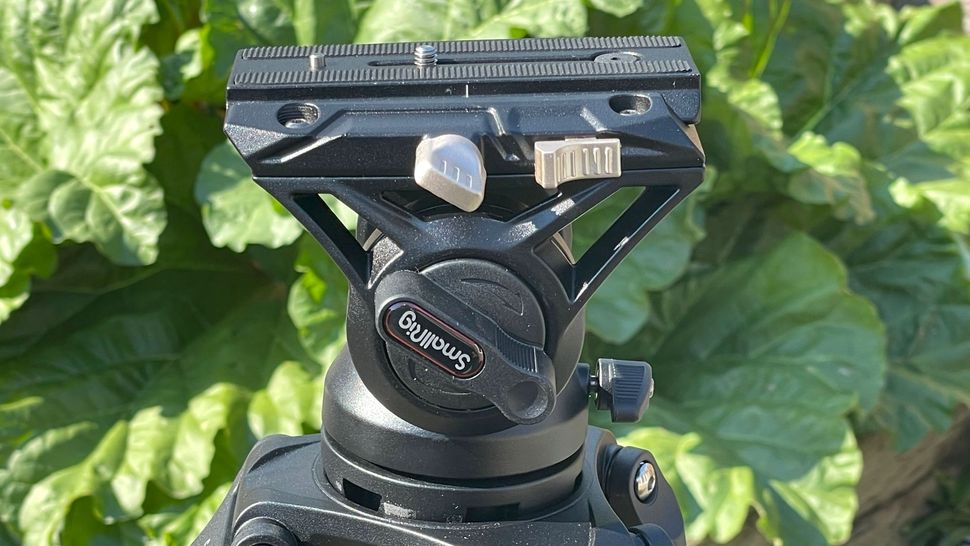 SmallRig Heavy-Duty Fluid Head Tripod AD-01 3751-2