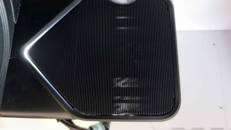 Nvidia GeForce RTX 5090 FE-7