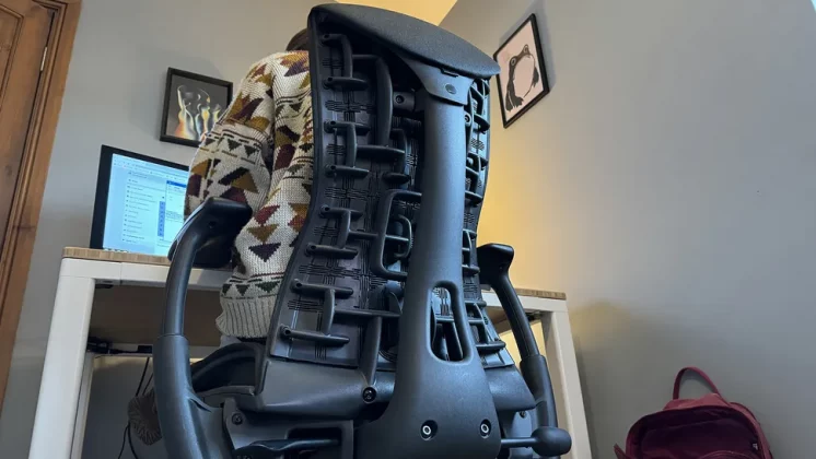 Herman Miller Embody-5