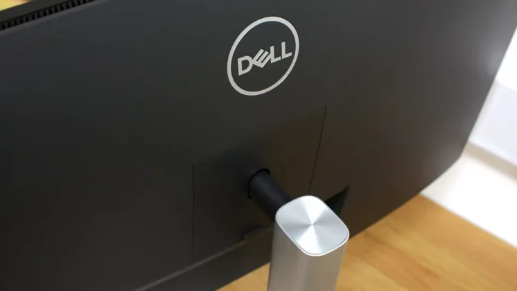 Dell P3222QE USB-C Hub-10