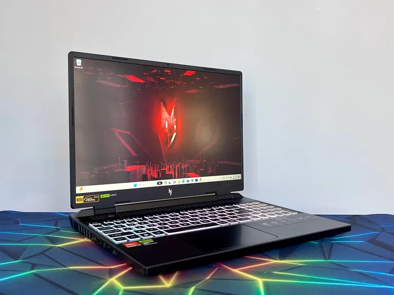 Acer Nitro 16