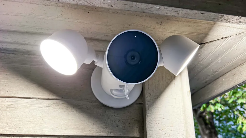Nest Cam with Floodlight-2