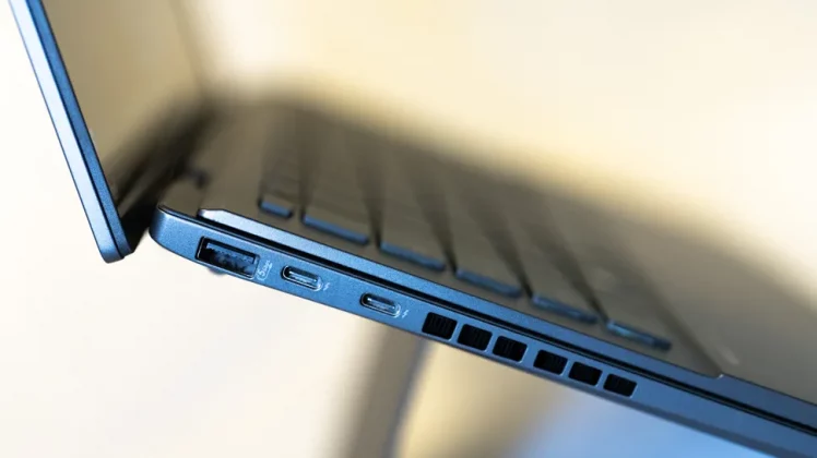 ASUS Zenbook Duo OLED 2024-8