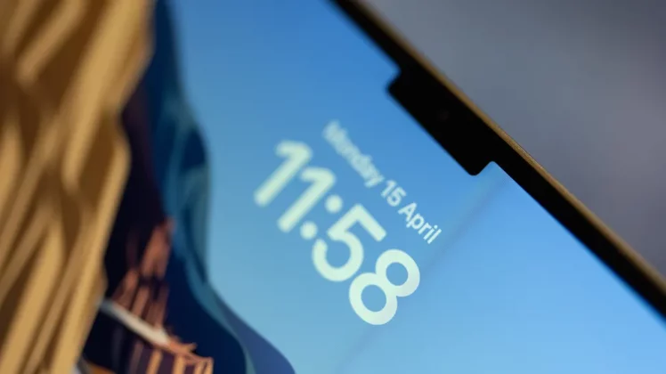 MacBook Air 15 (M3, 2024)-8