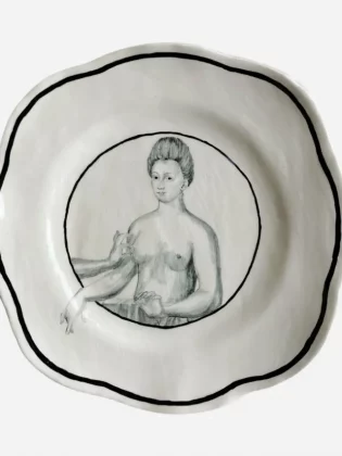 Белый диван: как оформить?-22