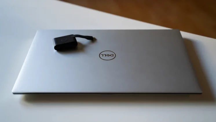 Dell XPS 17 (2023)-3