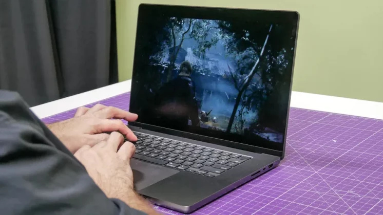 MacBook Pro (M4 Pro)-4