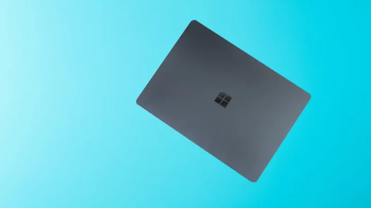 Microsoft Surface 7-3