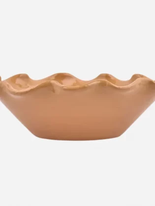 Белый диван: как оформить?-25