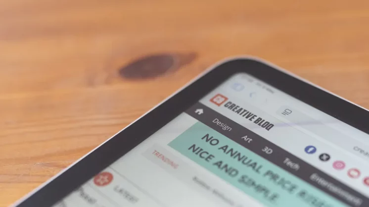 Apple iPad (Gen 11, 2025)-4