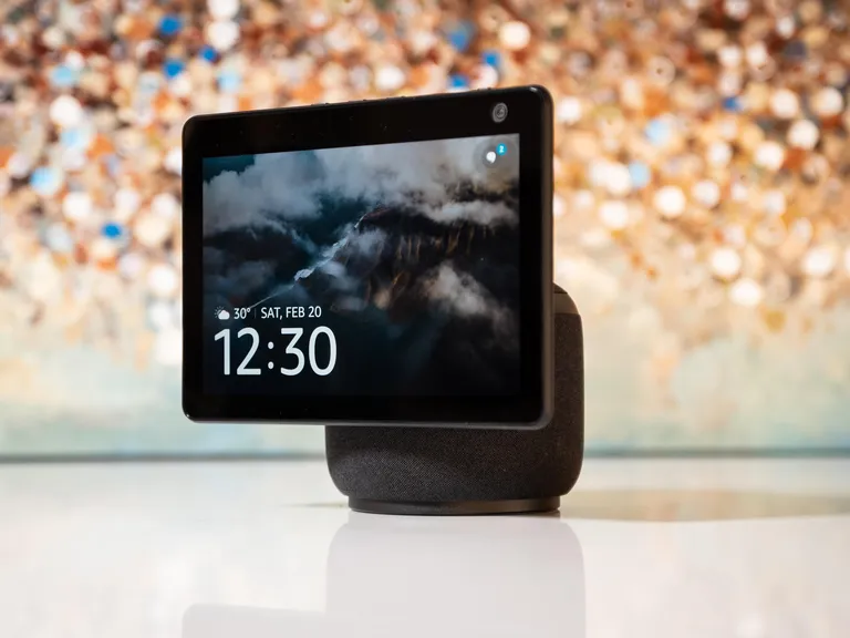 Amazon Echo Show 10 (Gen 3)