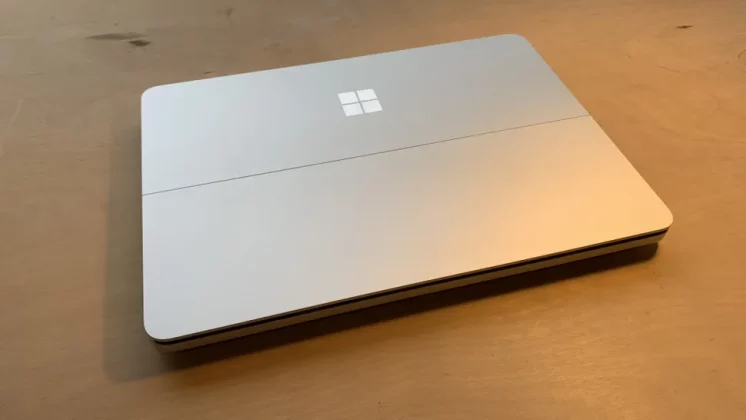 Microsoft Surface Laptop Studio 2-10