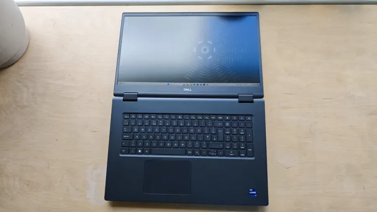 Dell Precision 7780-3