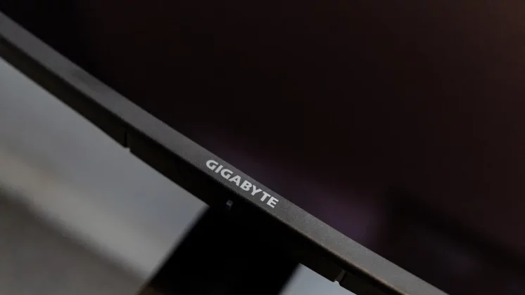 Gigabyte MO34WQC-4
