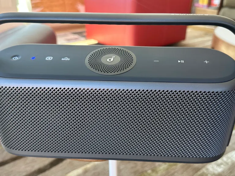 Soundcore от Anker Motion X600-2